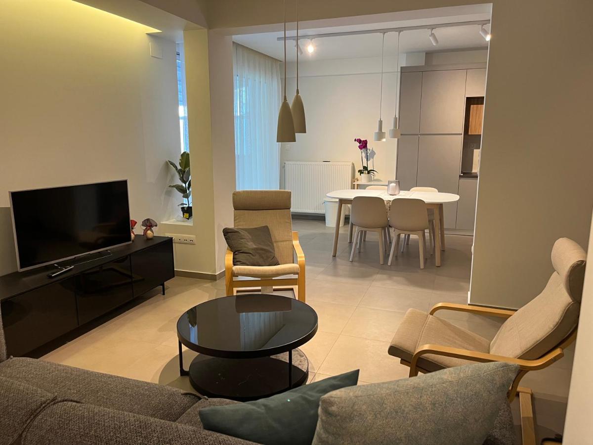 Fofi'S City Center Apartment Кавала Екстериор снимка